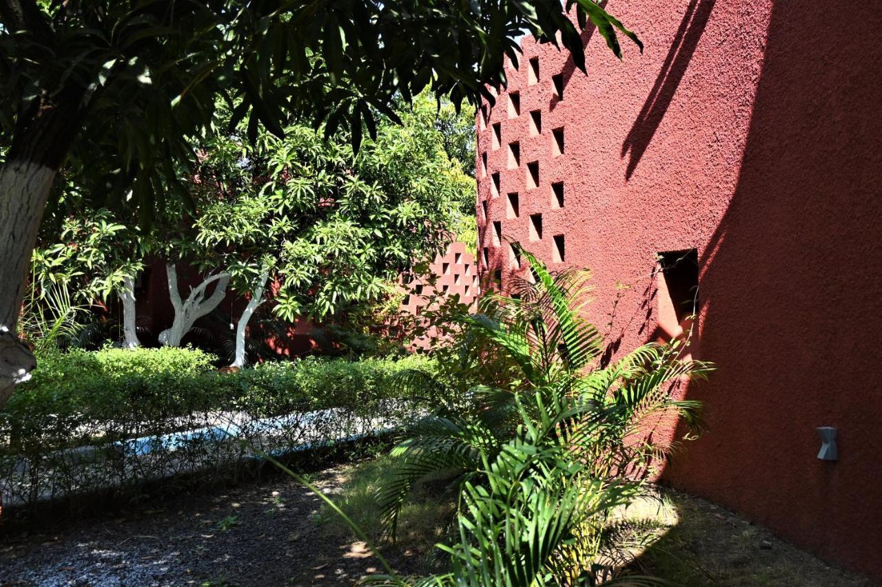 Amraness Luxury Resort Sasan Gir Bagian luar foto